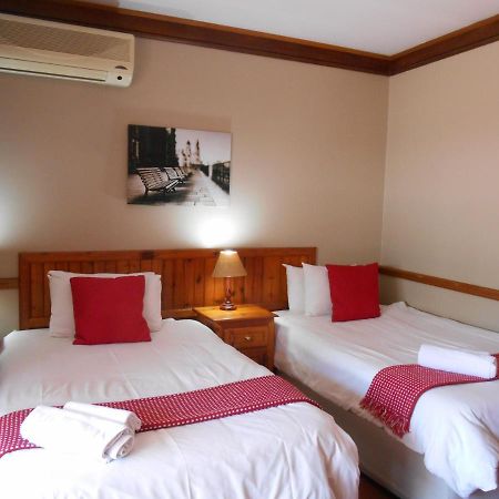 Oakwood Lodge Bloemfontein Dış mekan fotoğraf